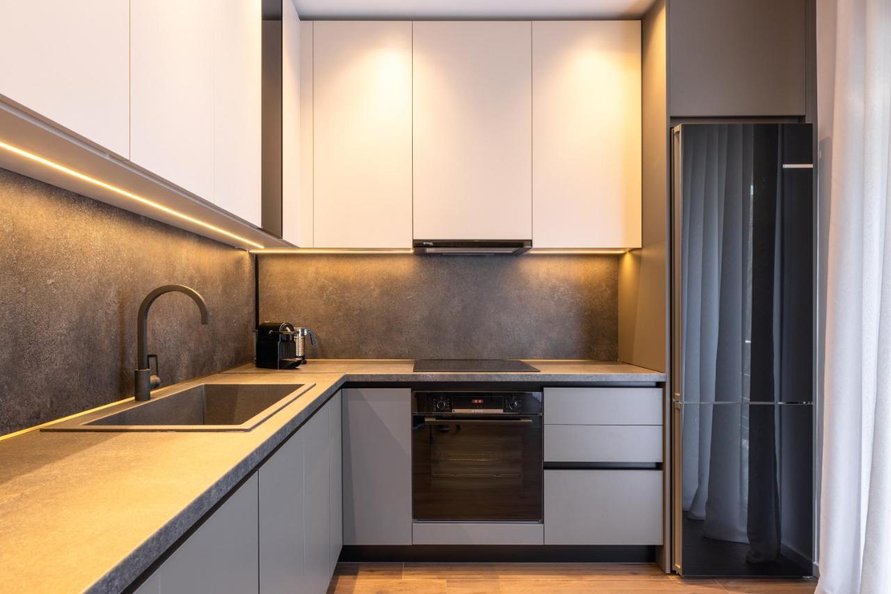 The Five Star Apartment Tesalonika Bagian luar foto